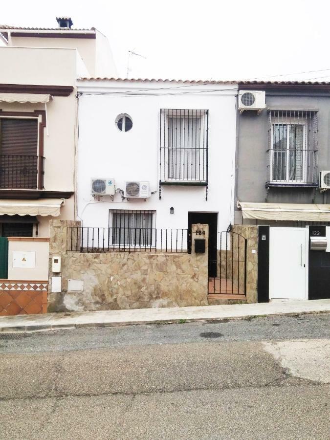 הוילה סנטיפונסה Casa Junto A Italica מראה חיצוני תמונה